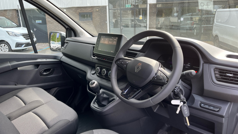 Renault Trafic Swb Diesel SL30 Blue dCi 130 Advance [Safety] Van